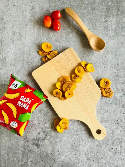 Tangy tomato banana chips